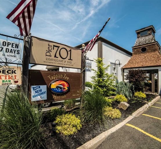 front-restaurant